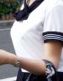 【JK街撮り盗撮エロ画像】制服でもわかる着衣巨乳…生理中で乳がパンパンに張った女子高生たちｗｗ