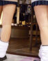 【ルーズソックス盗撮エロ画像】1990年代にJKの間で大流行した靴下が2017年に紺ソックスの重ね着で再加熱ｗｗ